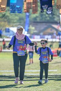 BIB: 
                            <button type="button" onclick="openModal(26788634)" class="btn btn-primary btn-sm float-right btn-popup" data-toggle="modal" data-target=".modal-high-quality">
                        <i class="fas fa-shopping-cart"></i> Add to Cart
                    </button>
                                            <button type="button" onclick="isThisMe(26788634, true)" class="btn btn-success btn-sm float-right btn-popup btn-isme hidden" data-toggle="tooltip" data-placement="bottom" title="นี่คือรูปของคุณใช่ไหม คลิกที่นี่เพื่อเอาเข้าอัลบั้ม">
                        <i class="fas fa-plus"></i> Add to album
                    </button>
                    <button type="button" onclick="isThisMe(26788634, false)" class="btn btn-warning btn-sm float-right btn-popup btn-isnotme hidden">
                        <i class="fas fa-ban"></i> Remove from album
                    </button>